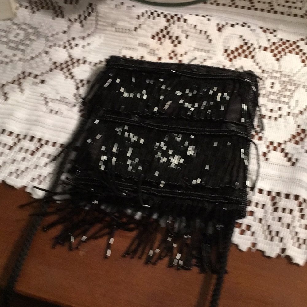 Black smallpurse